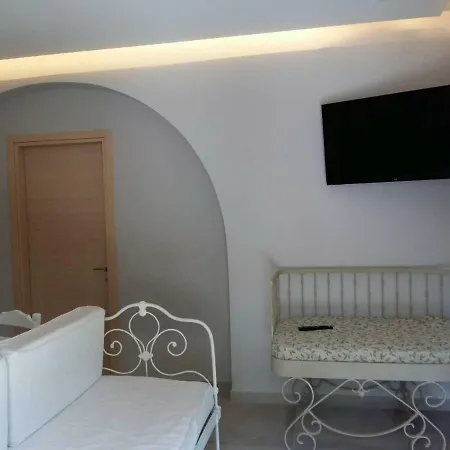 公寓 Ionian Paths 帕拉马