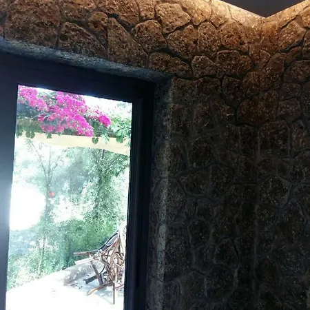 아파트 Ionian Paths