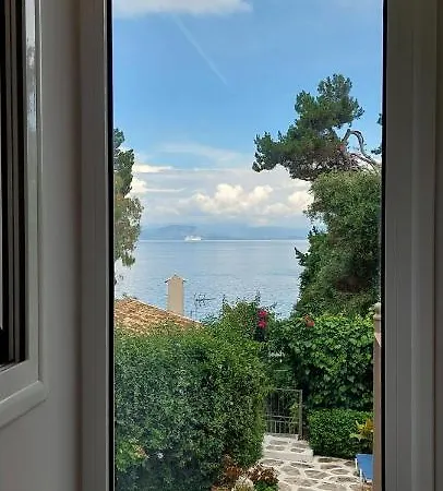 Апартаменты Ionian Paths *