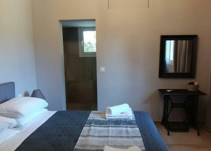 Ionian Paths Daire Perama (Corfu)